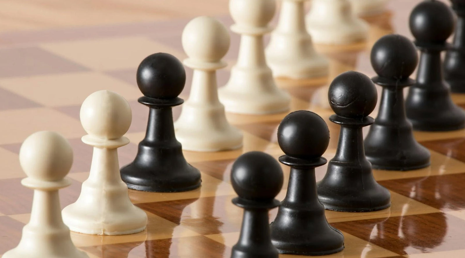 What is En Passant in Chess? - Tee Shop USA